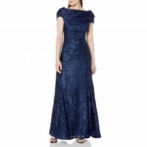 Tahari St. Levine Navy Blue Floral Burnout Velvet Cowl Neck Formal Gown Size 8 - Picture 1 of 11